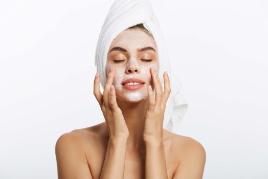 10 Tips to Protect Your Skin Health