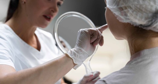 Dermatoloji (Cildiye): Nedir, Neye Bakar?