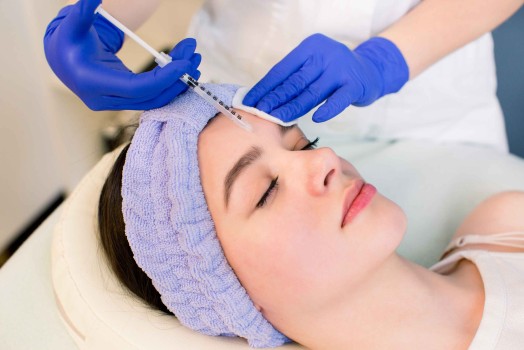 What to Consider When Using Hyaluronic Acid?