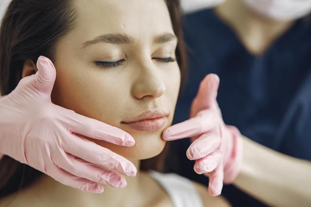 Masseter Botoks (Diş Sıkma) Nedir? Etkileri ve Uygulama Detayları